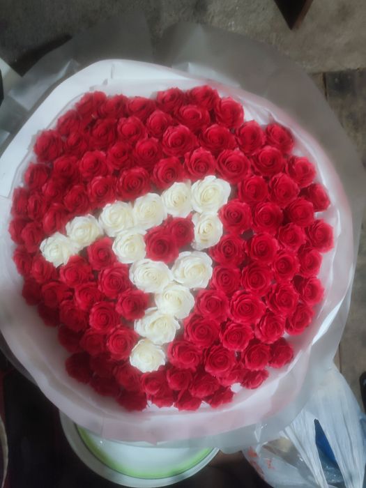 Гүл сатылады жаңа