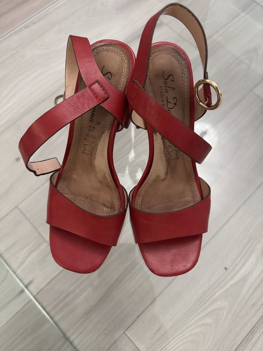 Sandale din piele 37