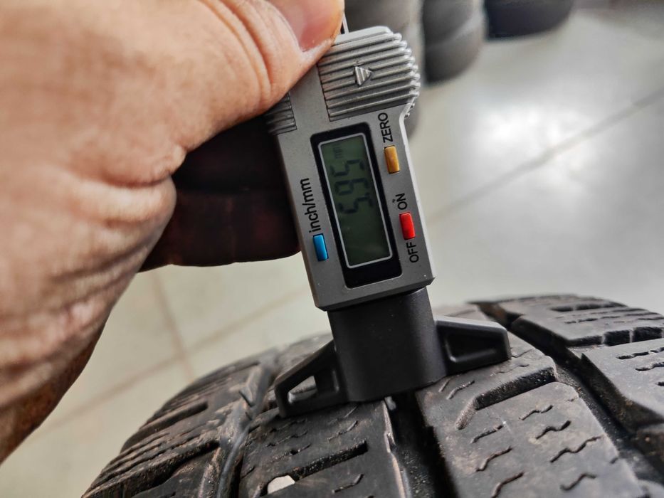 4бр. зимни гуми 205/65/16C Kumho