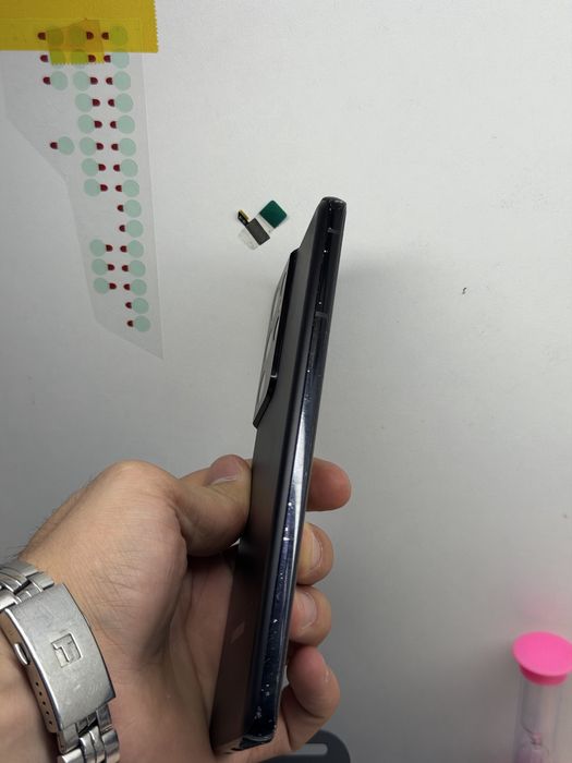 Продам Gelaxy S21 Ultra 5G