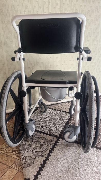 Продается инвалидная коляска!