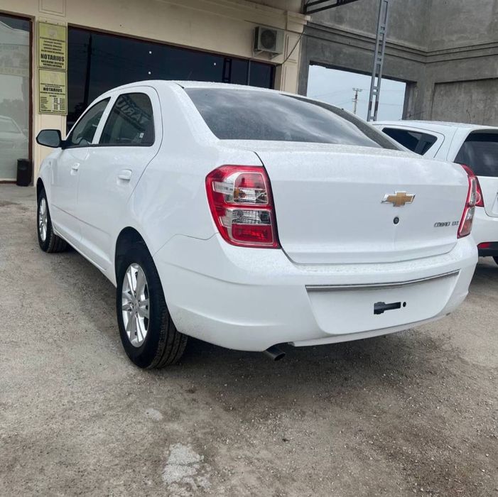 Chevrolet Cobalt 2024/2024  banka kreditga