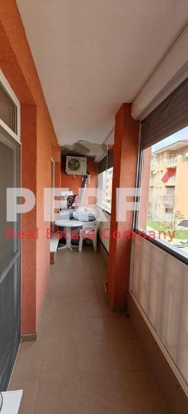 Продава се Двустаен апартамент в к.к. Слънчев бряг - 67 кв.м за 769 €/кв.м - Снимка #4