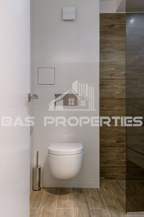 Продава се Тристаен апартамент в София, Лозенец - 75 кв.м за 2652 €/кв.м - Снимка #11