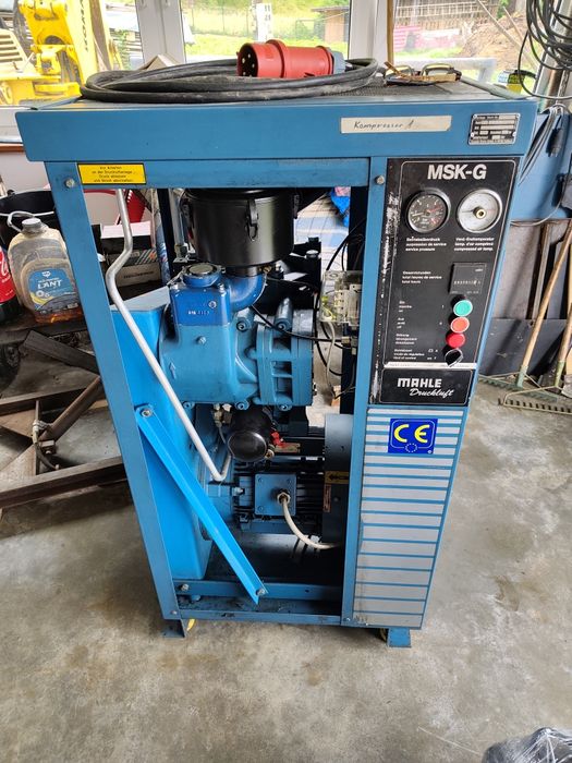 Compresor pe șurub 15kw 2000 litri pe minut
