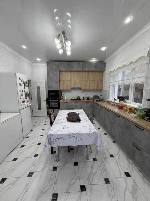 Продажа двухэтажного коттеджа