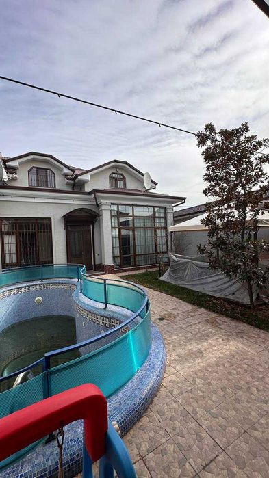 Дом Бадамзар Мечеть 3.25 сот 4 спальни  200 кв.м Юнусабад Yunusobod