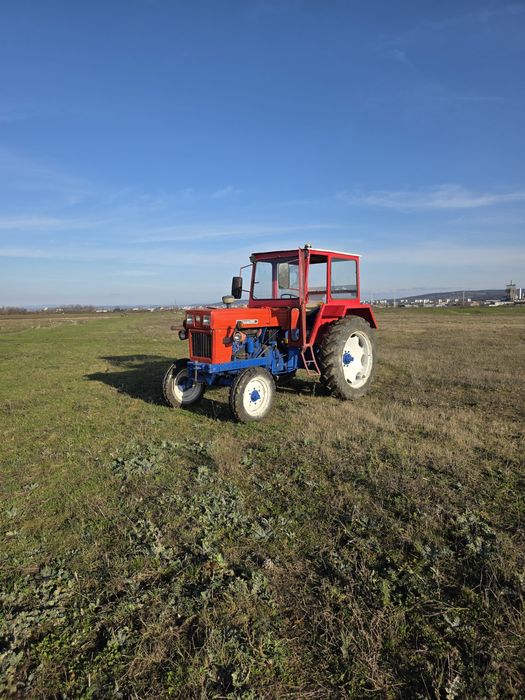 Tractor UTB u800