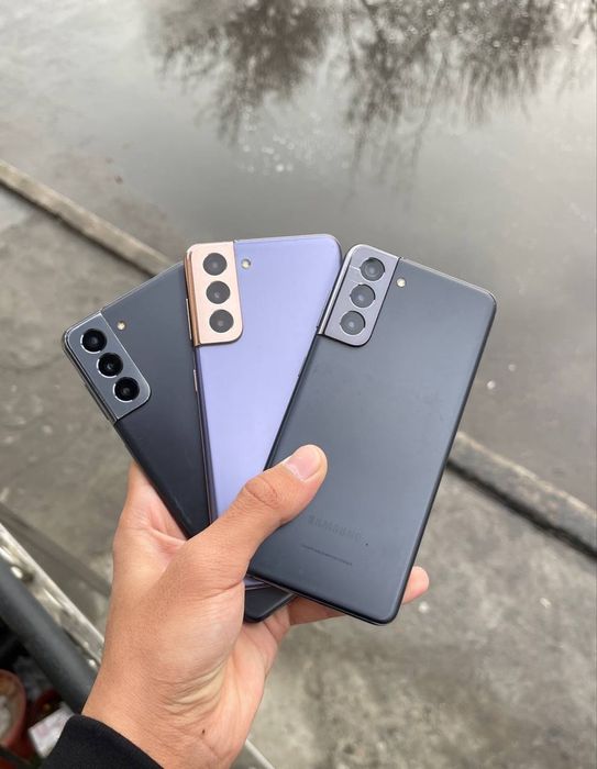 Samsung galaxy s21 8/256gb holati yaxshi