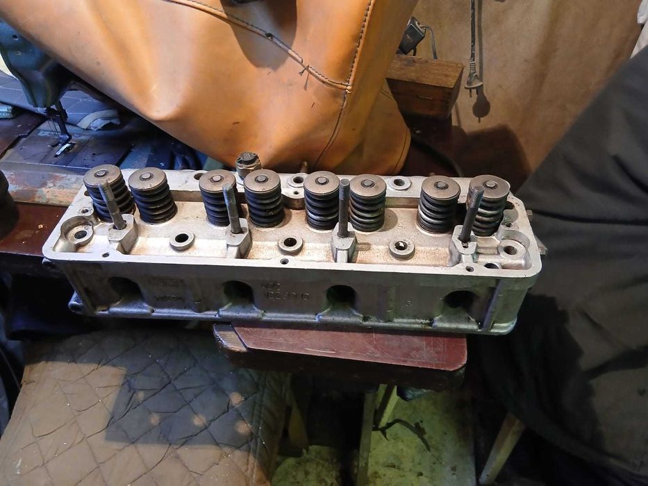 Продам ГБЦ змз402