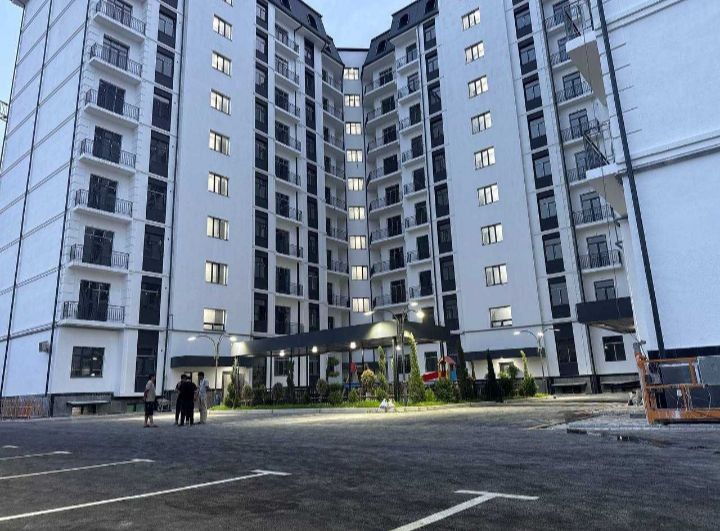2ух комнатная квартира в ЖК "OBI Hayot"