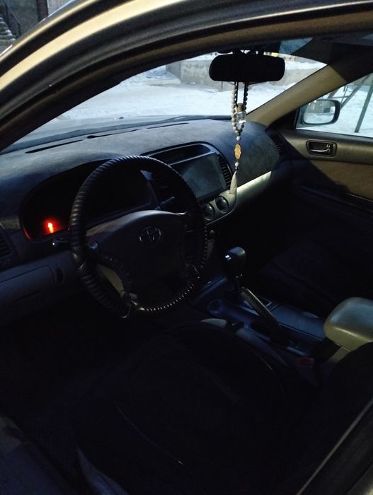 Продам срочно камри 35 2005года