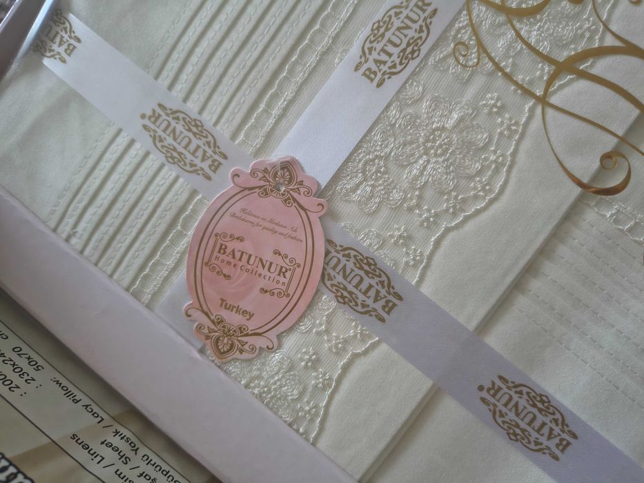 Lenjerie pat 100% bumbac, premium, brodata