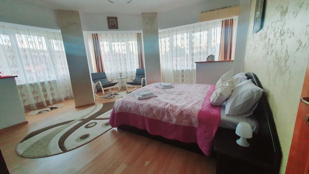 Apartament Decomandat de   Închiriat