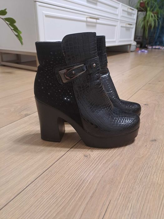 Продам стильные ботильоны