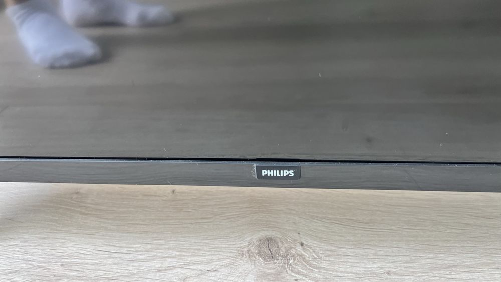 Продам телевизор Philips 32hs 5813/60