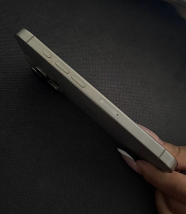 IPhone 15 pro , 128gb