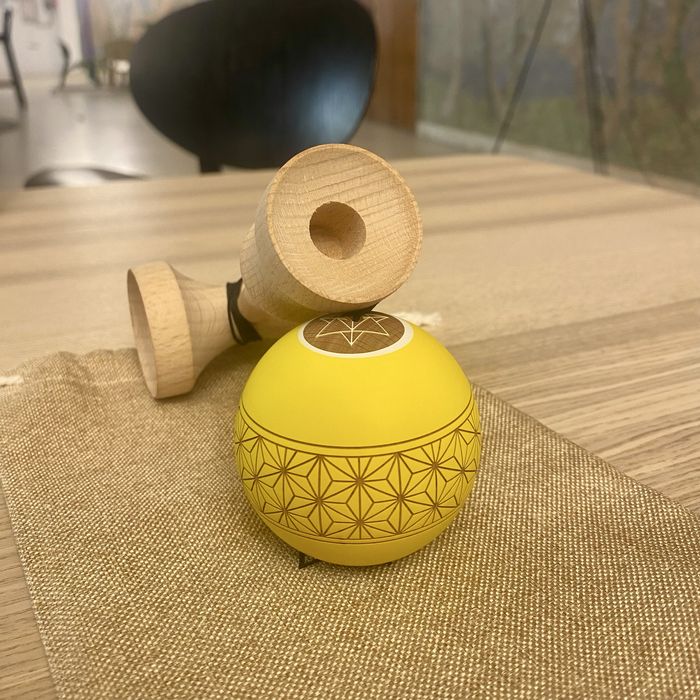 Kendama Israel Asanoha Yellow Anti Skid