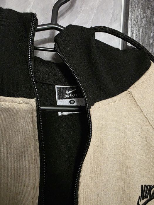 Горница анцуг Найк NIke S