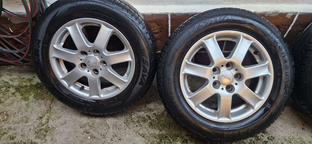 Алуминиеви джанти с гуми 15"