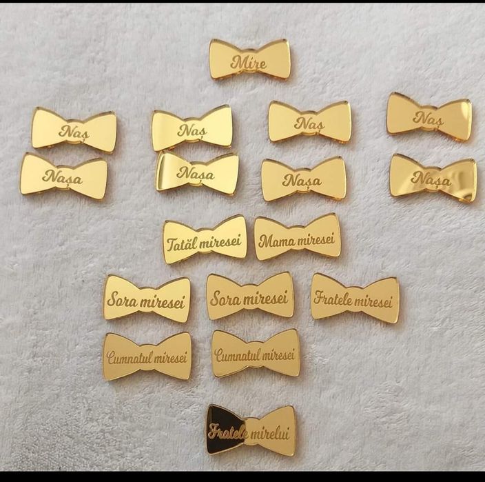 Cocarde, insigne nuntasi, din oglinda aurie sau argintie