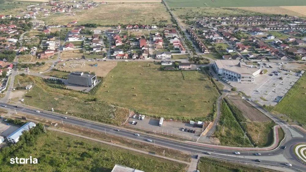 Teren de 2134 m²