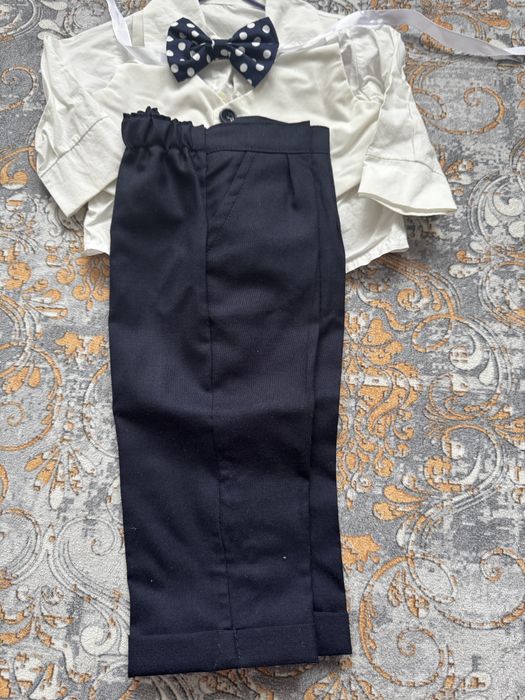 Costum elegant bebe