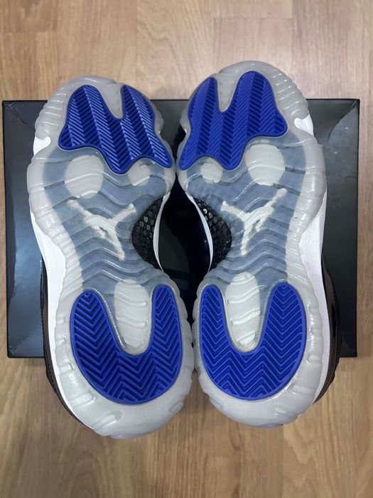 Jordan 11