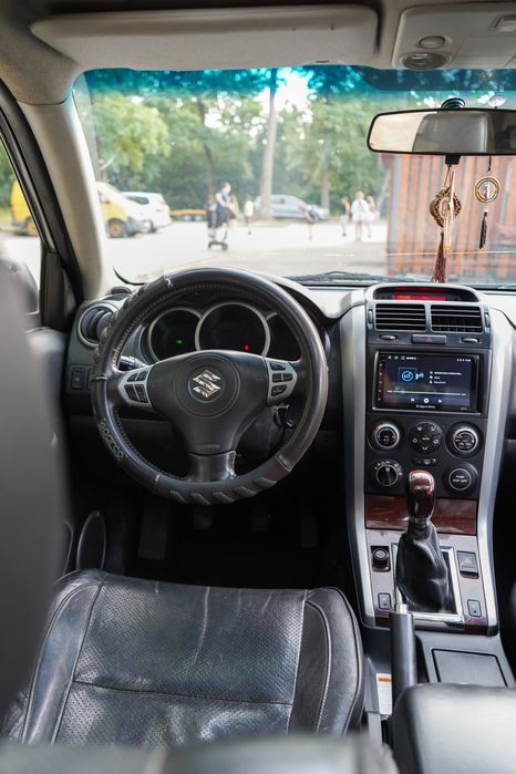 Suzuki grand vitara