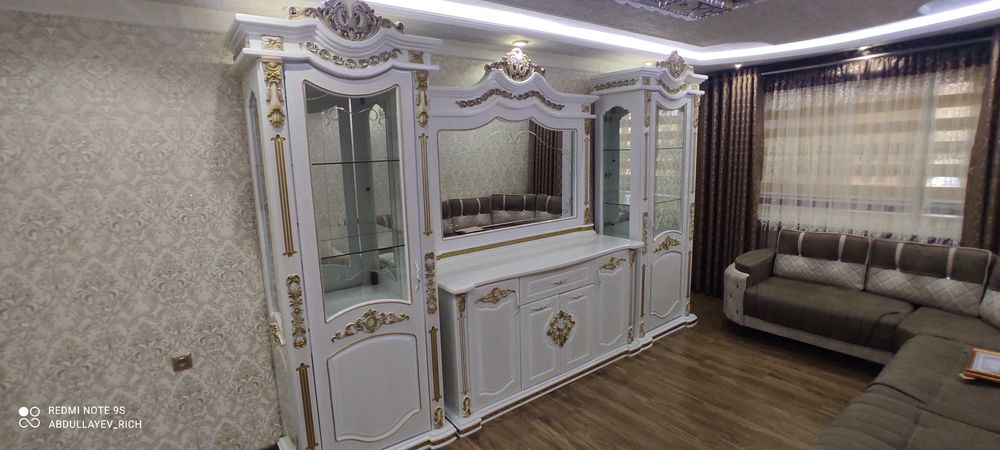 Продам свой хороший пенал комод почти новый в идеальном состоянии!