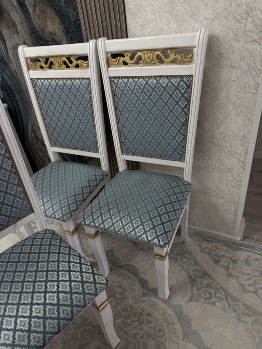 Стулья для гостиной