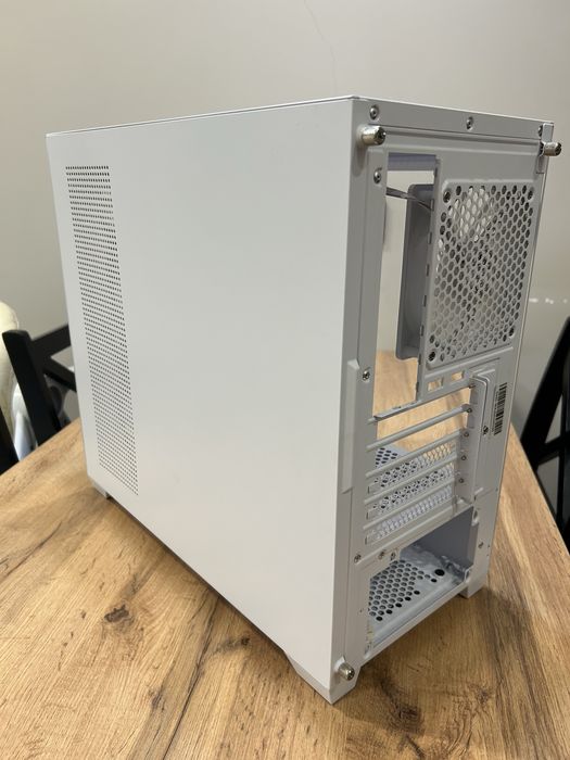 Корпус для пк FSP S340 белый