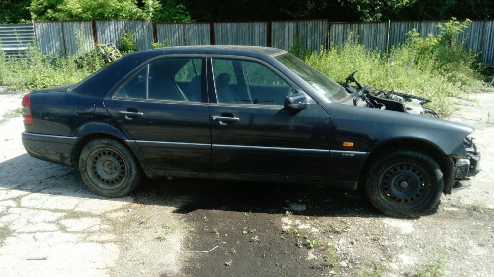 Mercedes W202 Ц-класа C180 на части