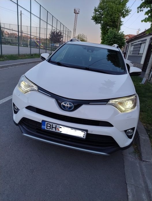 Toyota RAV4 hibrid 4x4 2.5