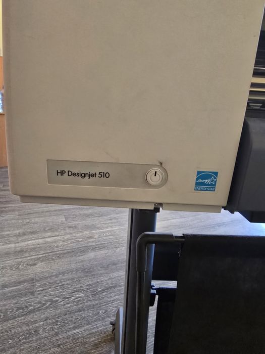 Продаю плоттер HP Designjet 510