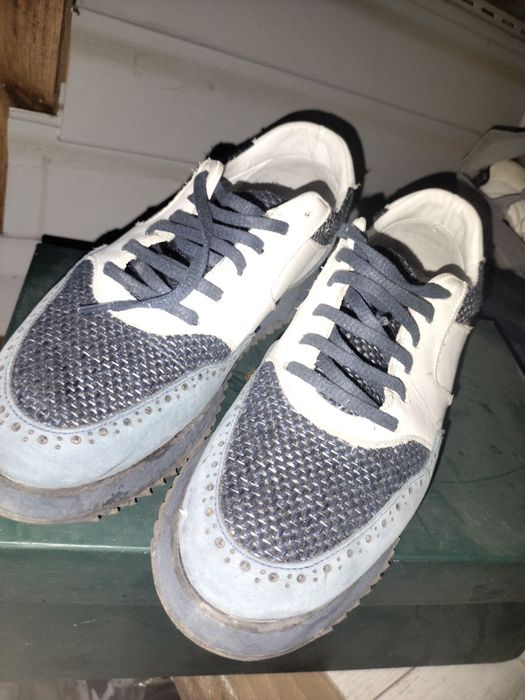 Кроссовки кожанные