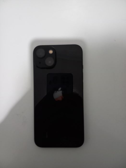 Айфон 13 в идеальном состояний