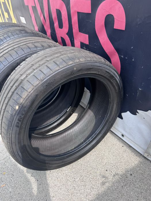 Anvelope Toyo  215/45r18