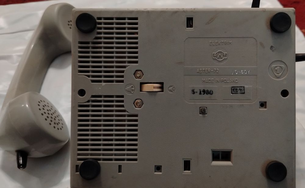 Ретро телефон RWT Aster-72 Польша— коллекция учун!