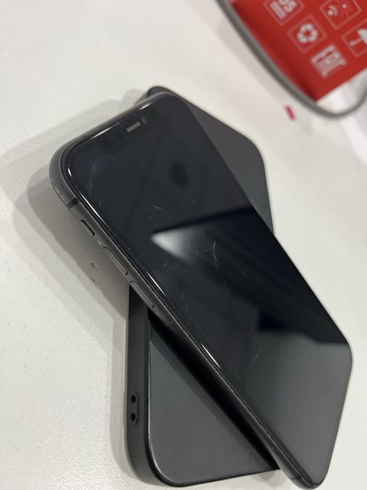 Iphone 11 продам или обменяю