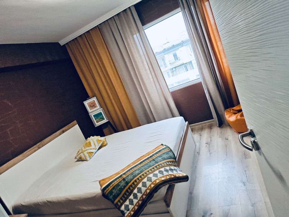 Дава се под наем Тристаен апартамент в София, Изток - 65 кв.м за 548.25 € - Снимка #5