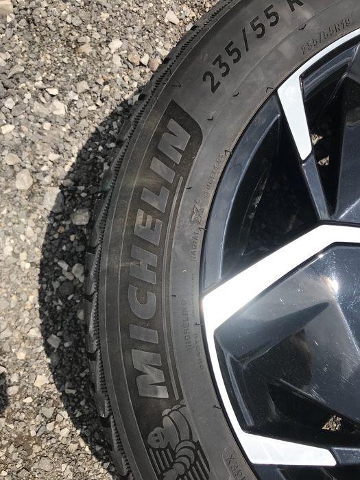 Джанти с гуми три броя за Хюндай Айоник 5 Hyundai Ioniq 5  19 цола