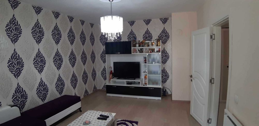 Продава се Тристаен апартамент в Търговище, Запад 3 - 73 кв.м за 1223 €/кв.м - Снимка #2