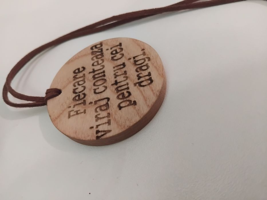 Set Auto Personalizat – cu Cadou Special!