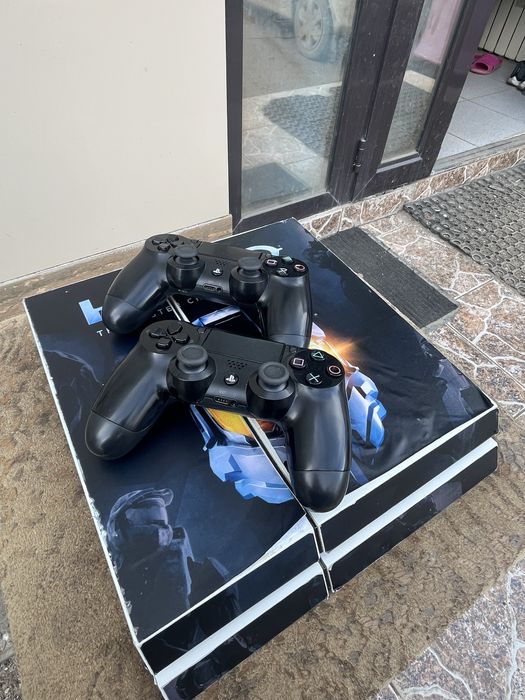 продам Playstation 4