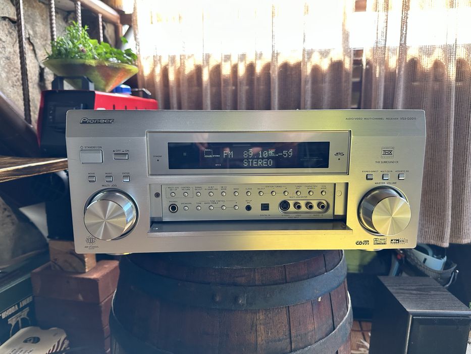 Ресийвър Pioneer 7.1 VSX-D2011