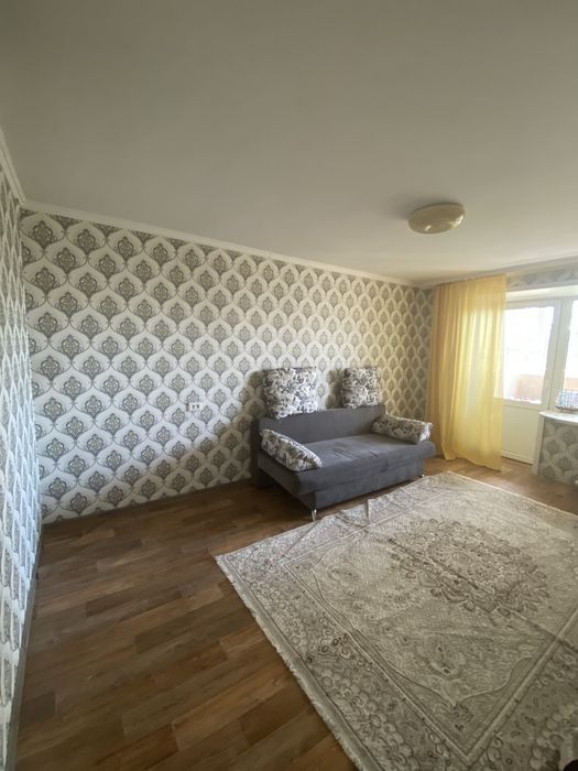 Продам 3х комнатную в центре