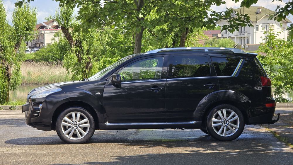 Peugeot 4007 / 4x4 decuplabil / 7 locuri