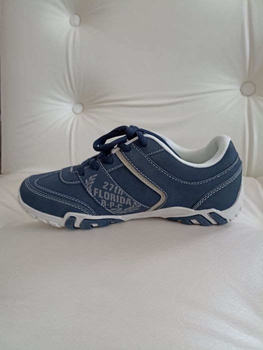 Кроссовки мужские