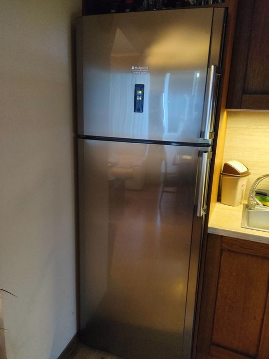 Хладилник Хотпойнт Аристон